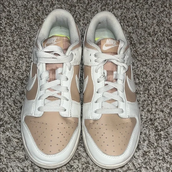 Nike Dunks - Picture 2 of 3